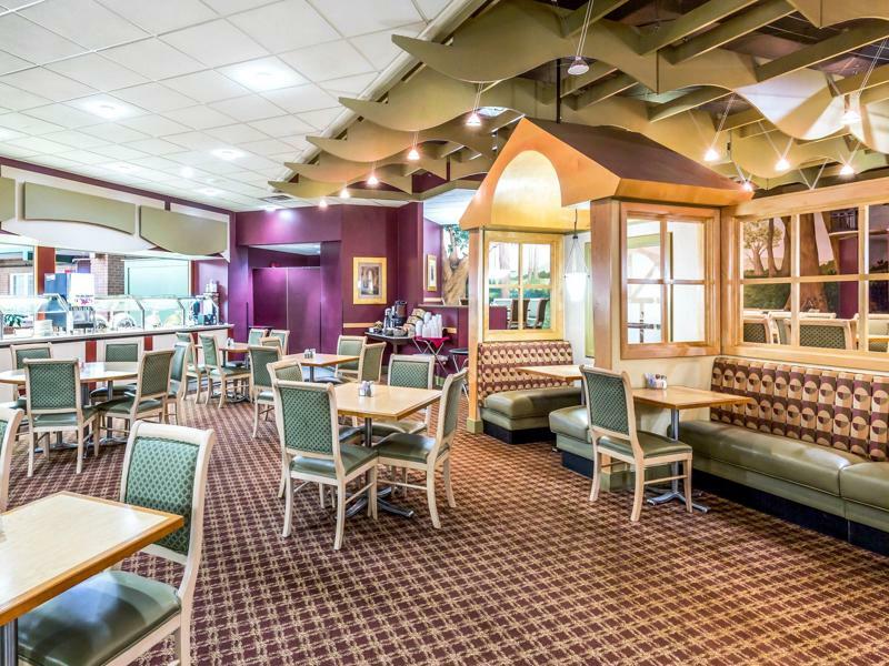 Clarion Inn Frederick Event Center Экстерьер фото
